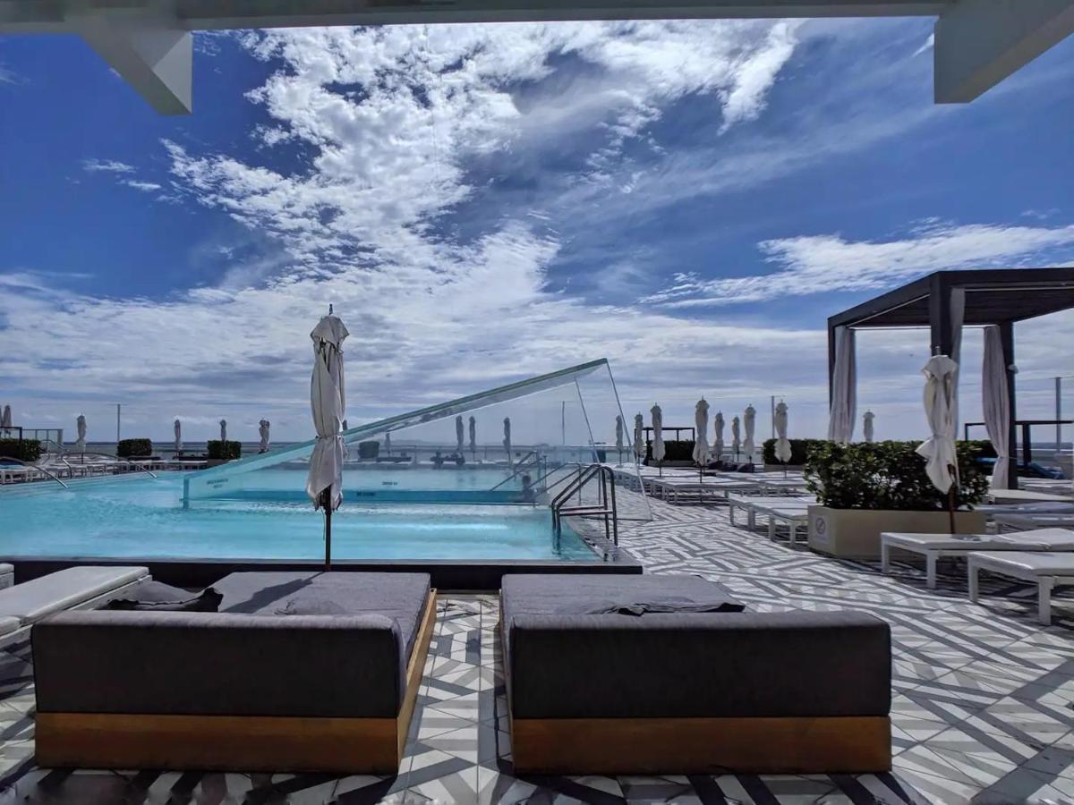 W Residences 2 Bedroom Apartment