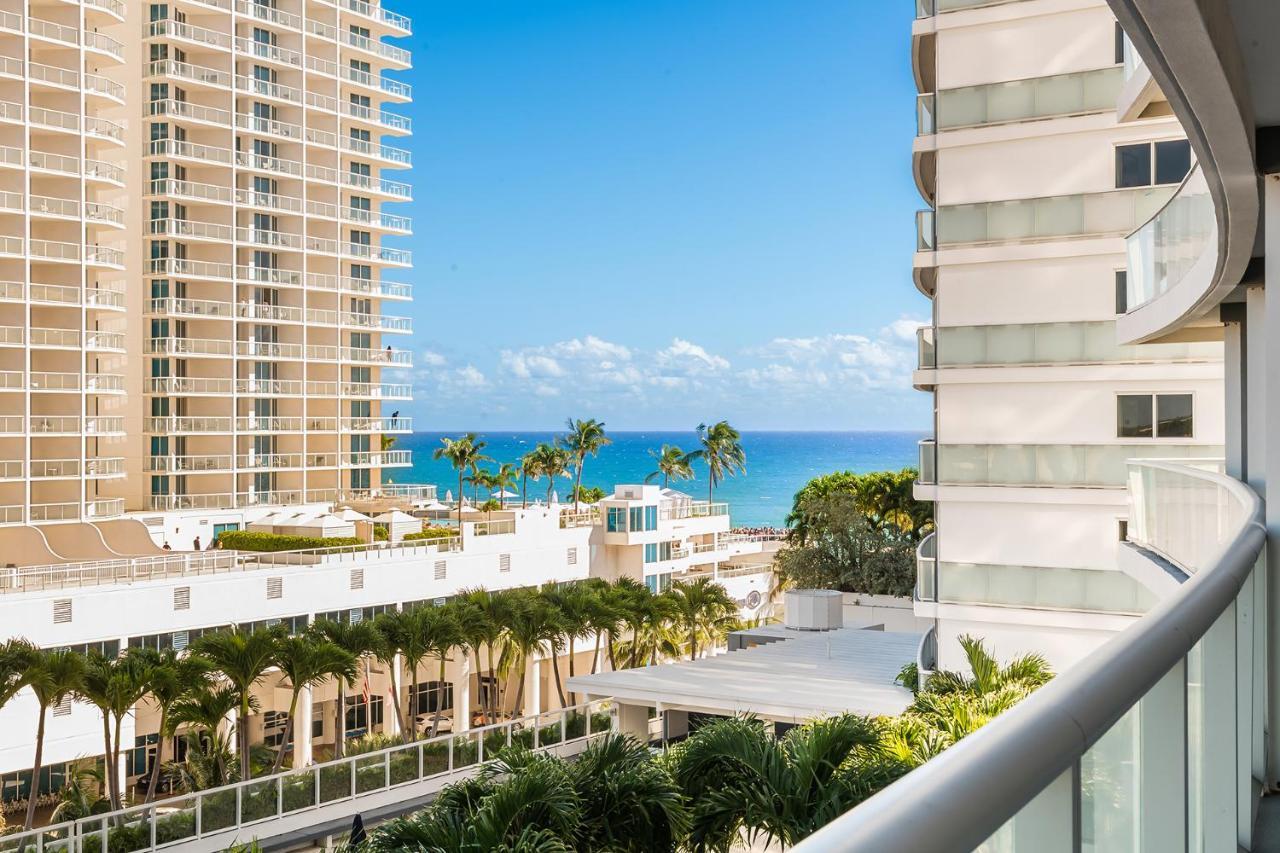 Aparthotel The W Beachfront Retreat