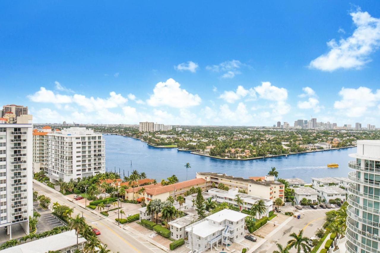 Apartment Luxury Corner 1 Bedroom W With Fantastic Intercoastal Views, Pool & Hot Tub Fort Lauderdale