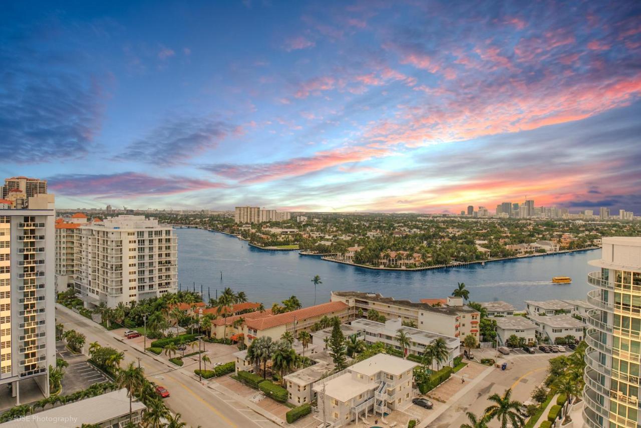 Luxury Corner 1 Bedroom W With Fantastic Intercoastal Views, Pool & Hot Tub