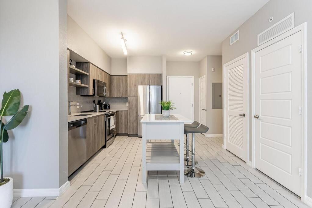 Apartment Luxury Intracoastal *