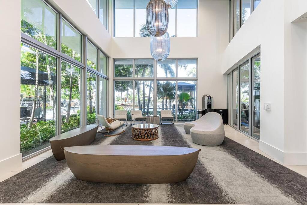 Luxury Intracoastal