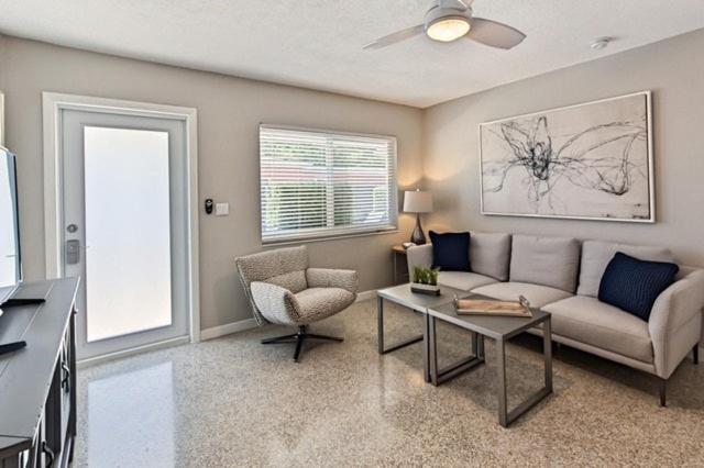 Wiltonplex B Apartment