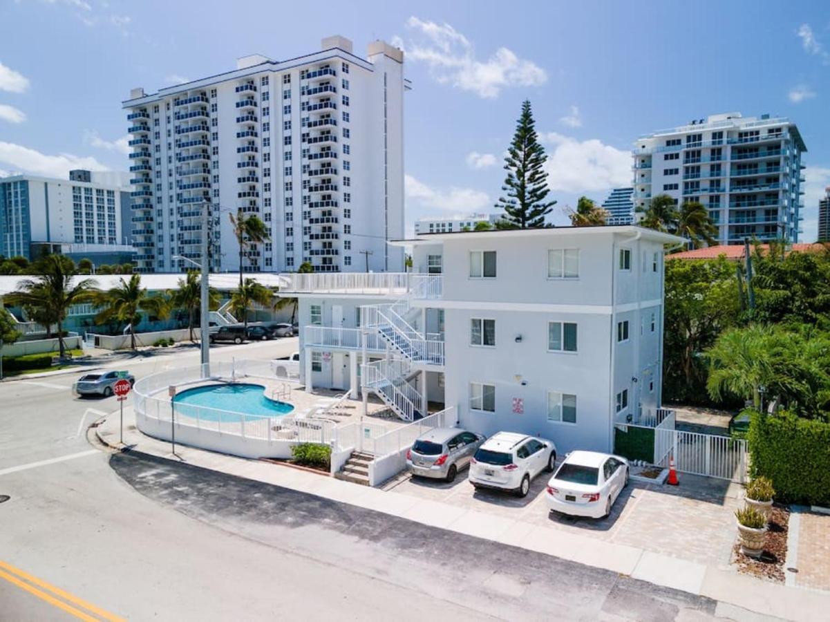Bayshore Breeze Free Parking 9 *