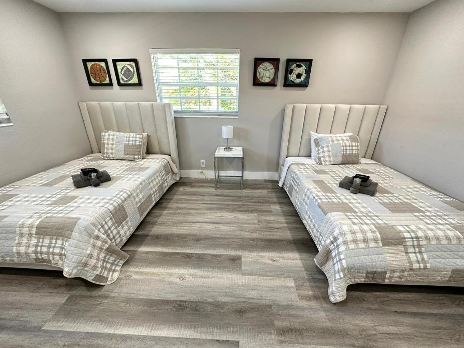 Holiday home Comfortable 4 Bedroom House With Pool By Pmi Fort Lauderdale