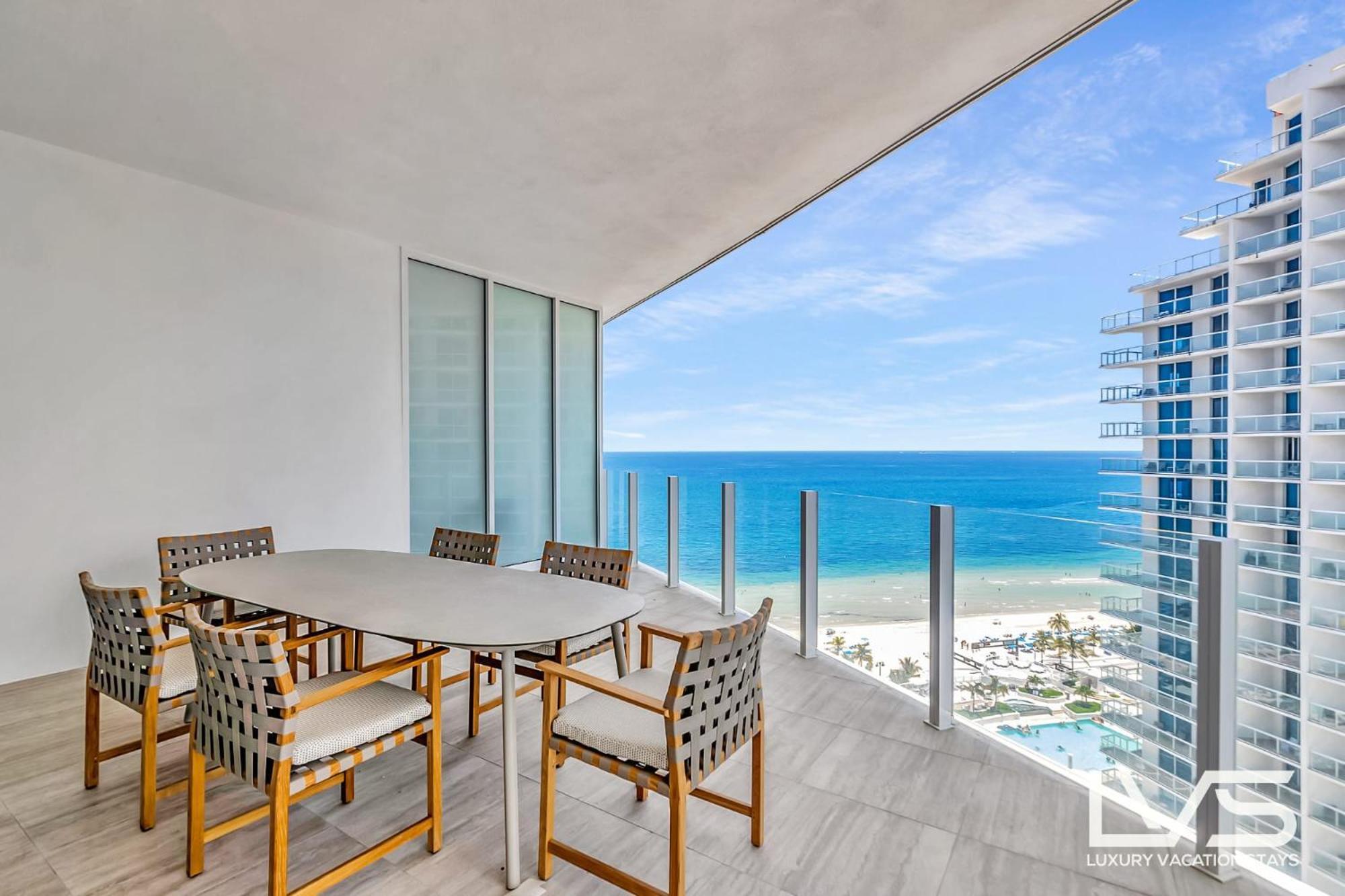 Four Seasons Ftl 2 Bed 2bath Luxury Direct Ocean Views