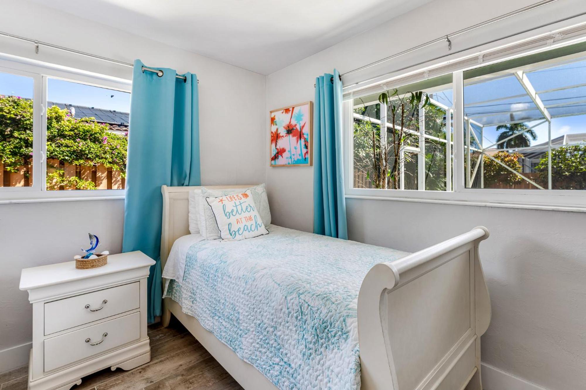 New Awesome 43, Few Min Walk From The ! Fort Lauderdale