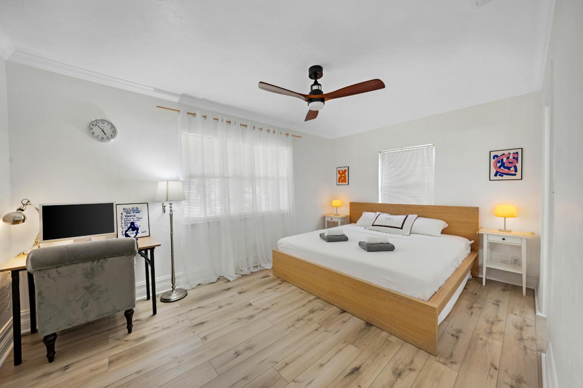 Escape To Newly Remodeled In The Heart Lauderdale With Private Pool Holiday home Fort Lauderdale