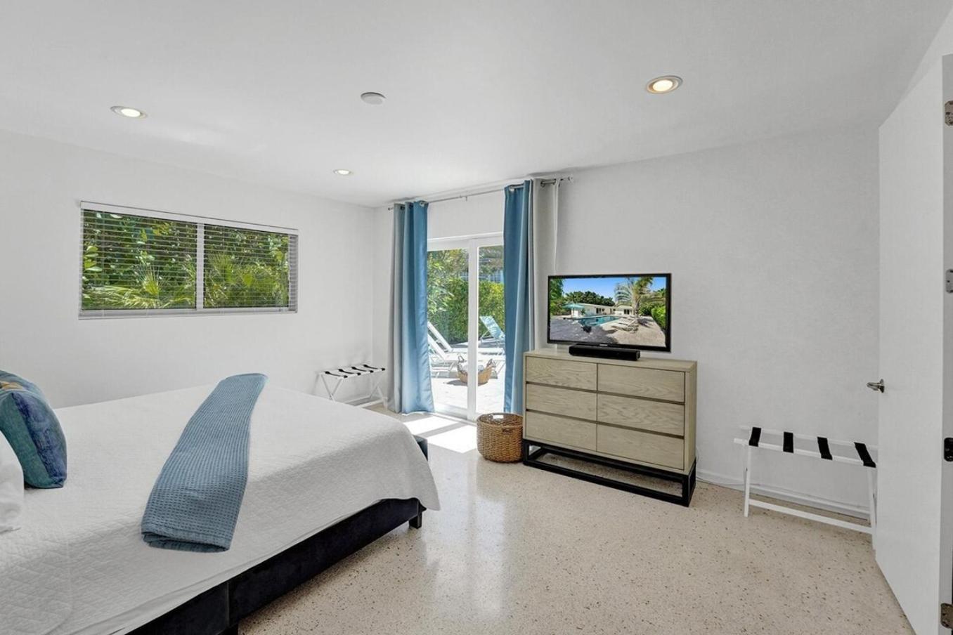 Holiday home 44 Canal With Heated Pool & Free Dock Fort Lauderdale