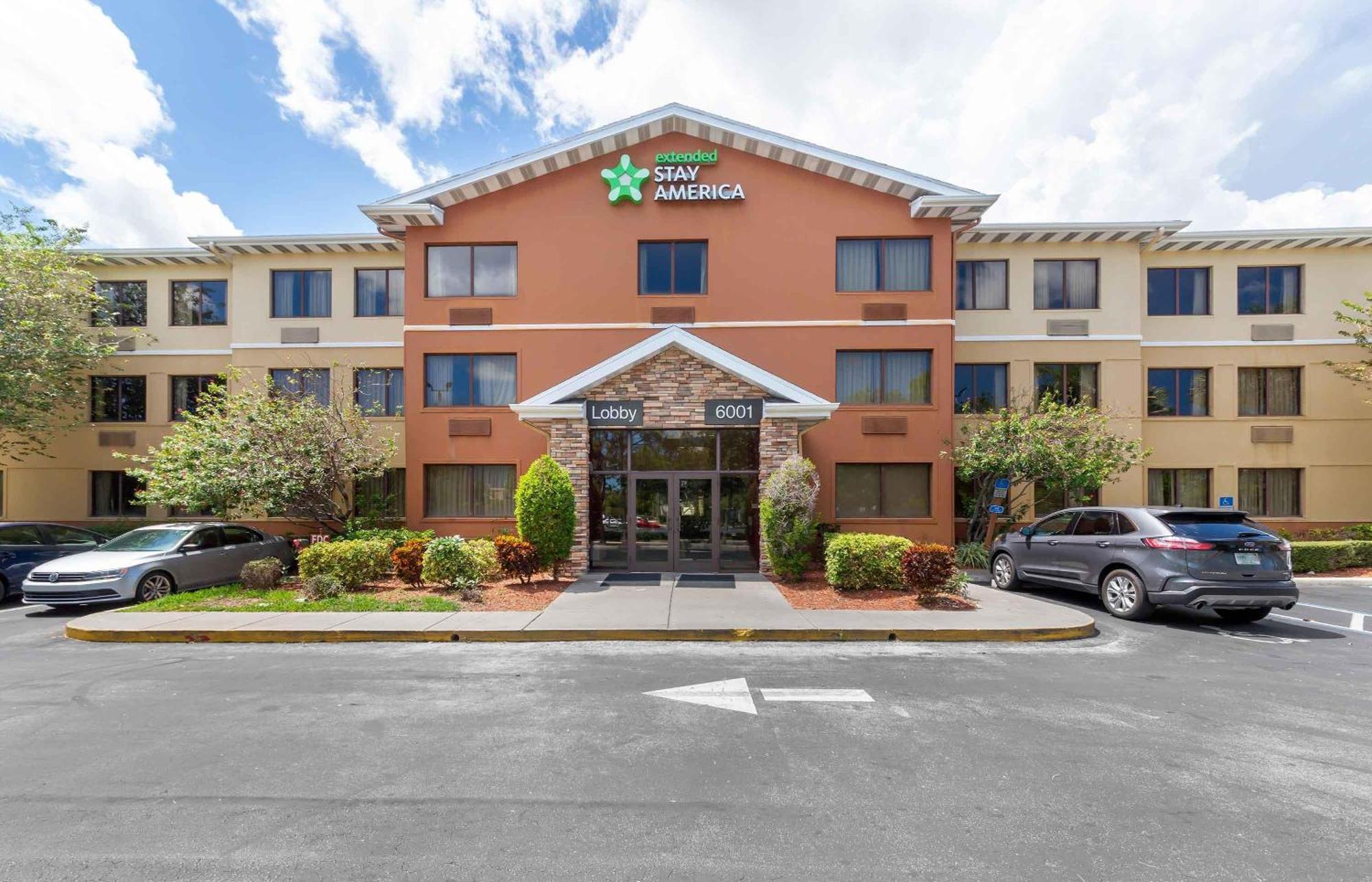 Extended America - Lauderdale - Cypress Creek - Nw 6th Way Fort Lauderdale