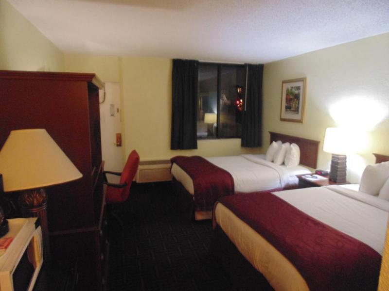 Travelodge By Wyndham Hotel