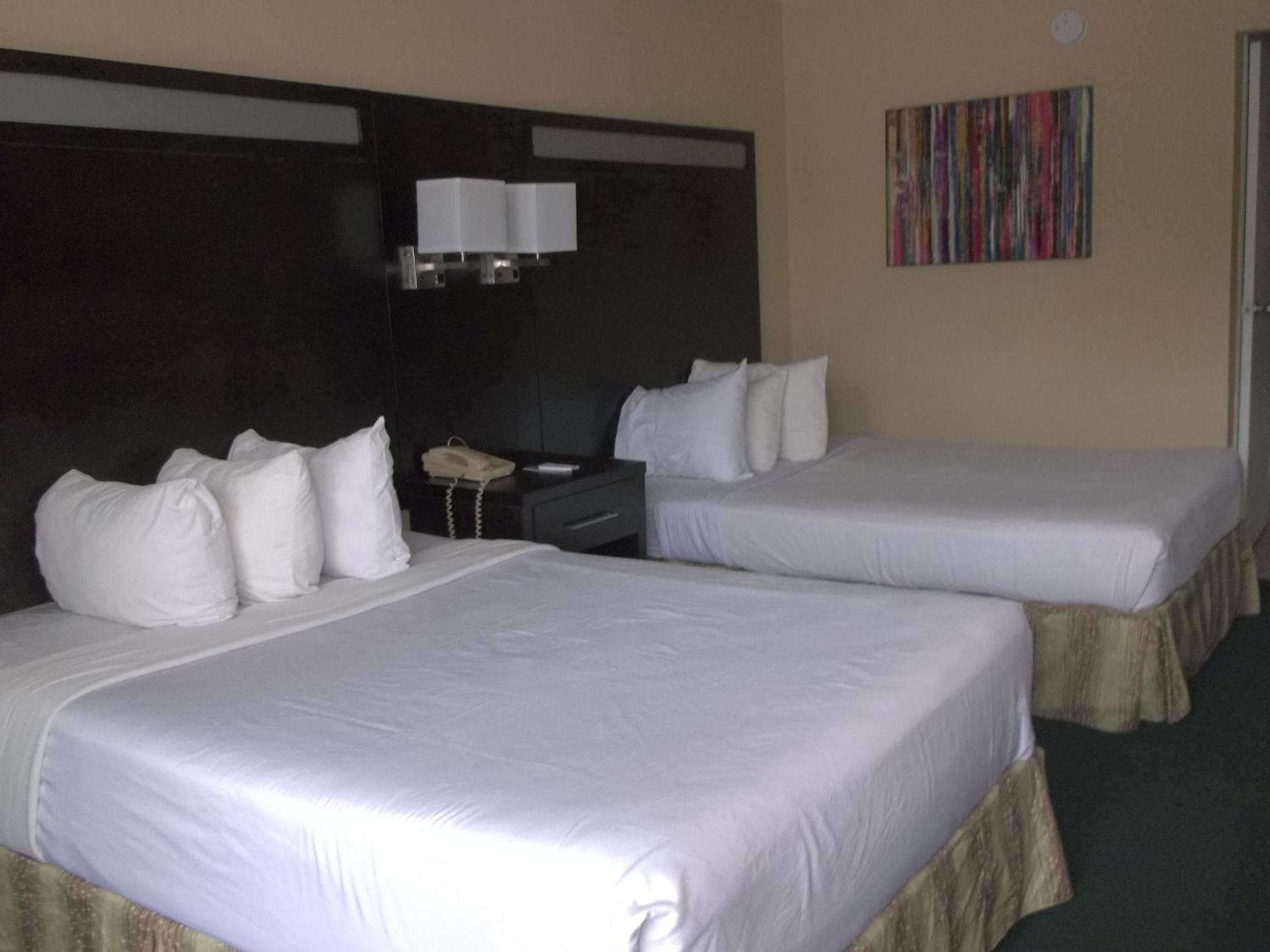 Days By Wyndham Airport Cruise Port Fort Lauderdale