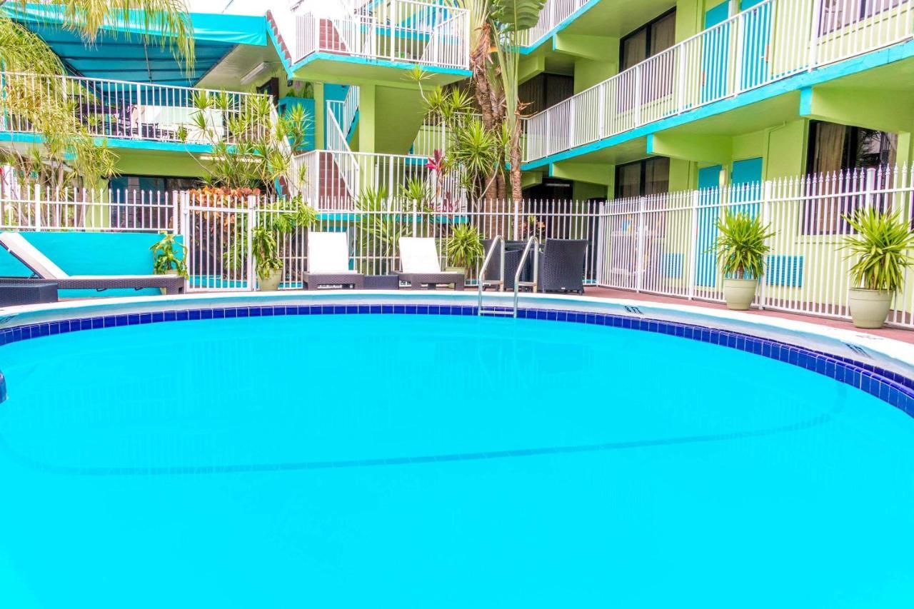 Travelodge By Wyndham Hotel 3*