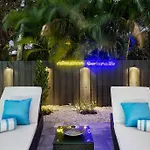Modern House W/Htd Pool. Near The Beach! Bote