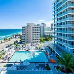 16Th Floor Luxury 2 Bedroom - Ocean Views & Luxury