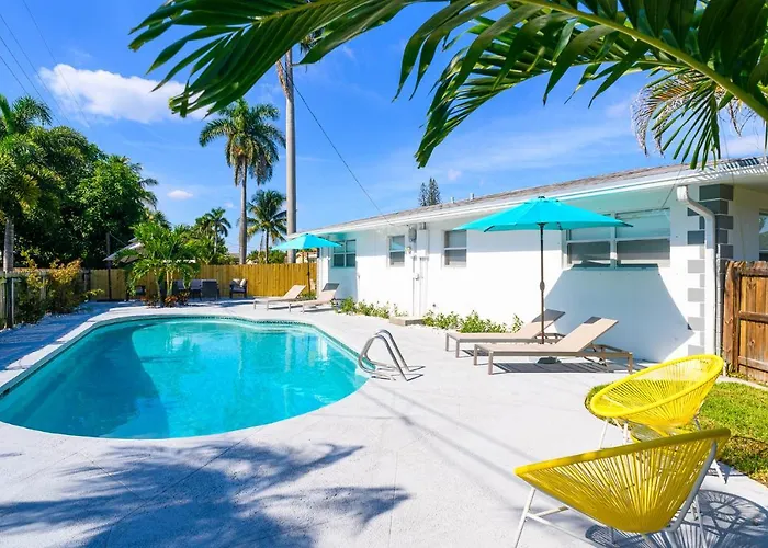 Luxury Casa 4 Bedrooms With Pool & Game Room 15 Mins To Ocean