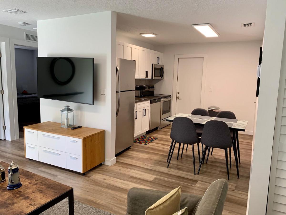 Harbourside Flats * Fort Lauderdale