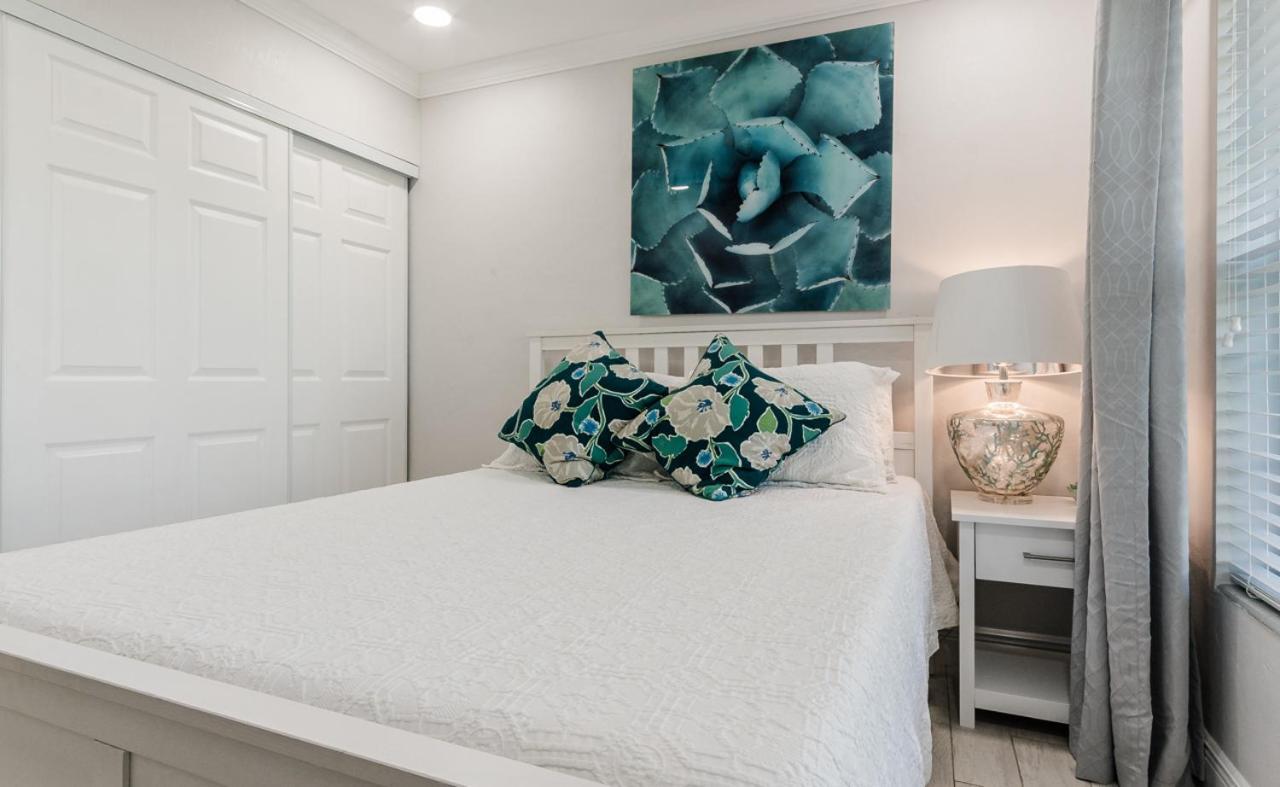 Tiki-home Elite Staycation *