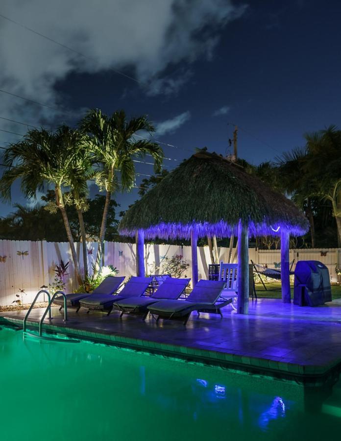Tiki-home Elite Staycation Holiday home