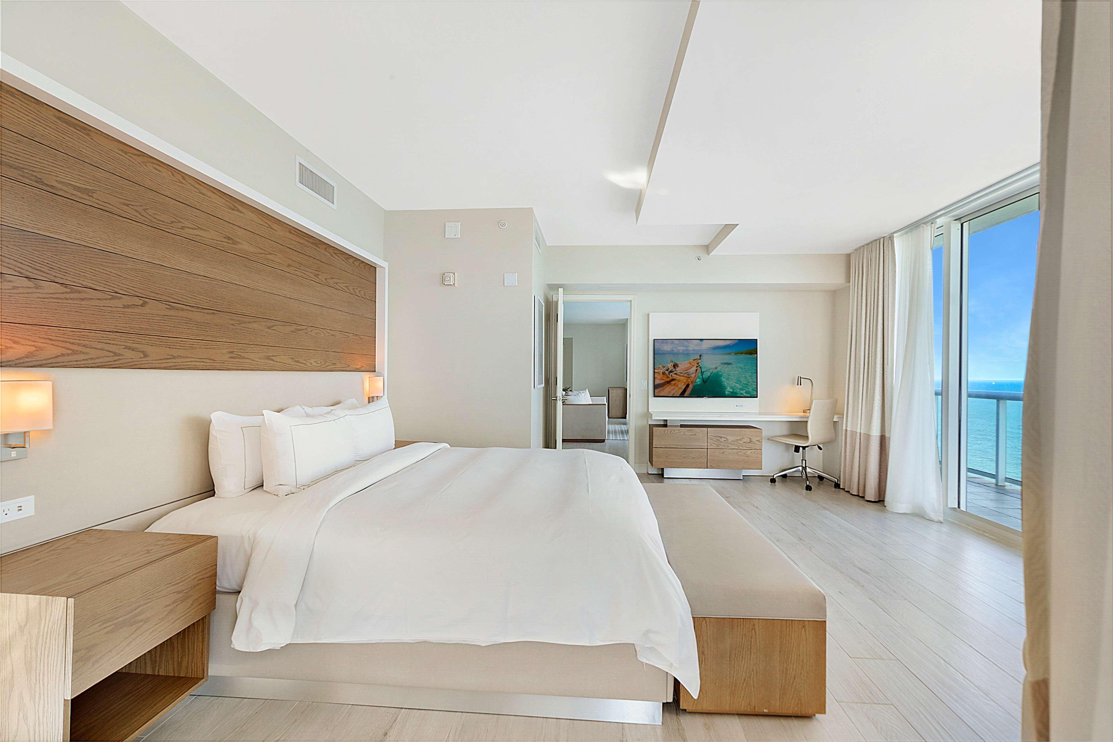 Beach House Fort Lauderdale, A Hilton Resort 4*