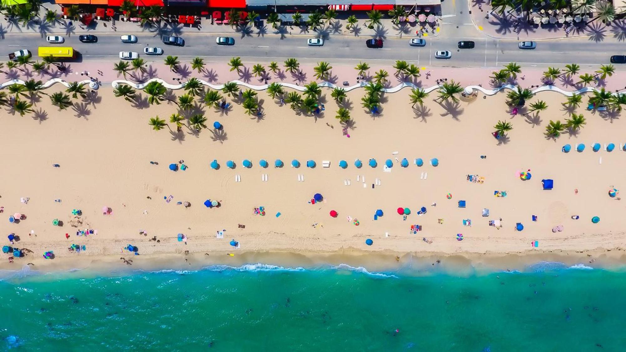The Freedom House • Urban Oasis • Eclectic Retreat * Fort Lauderdale