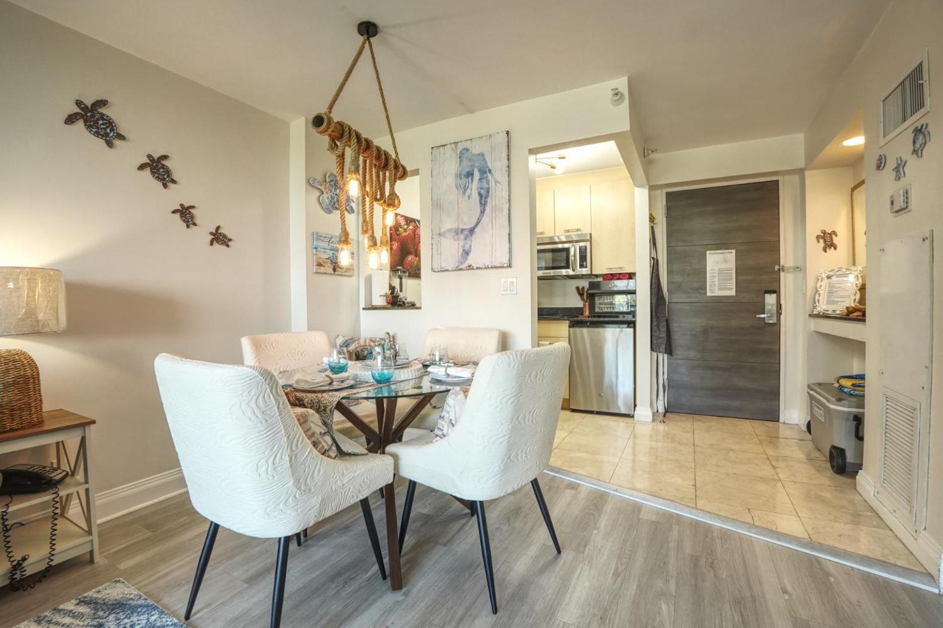 Hotel Galleryone Doubletree Hilton Gc Turtle Cove 4*