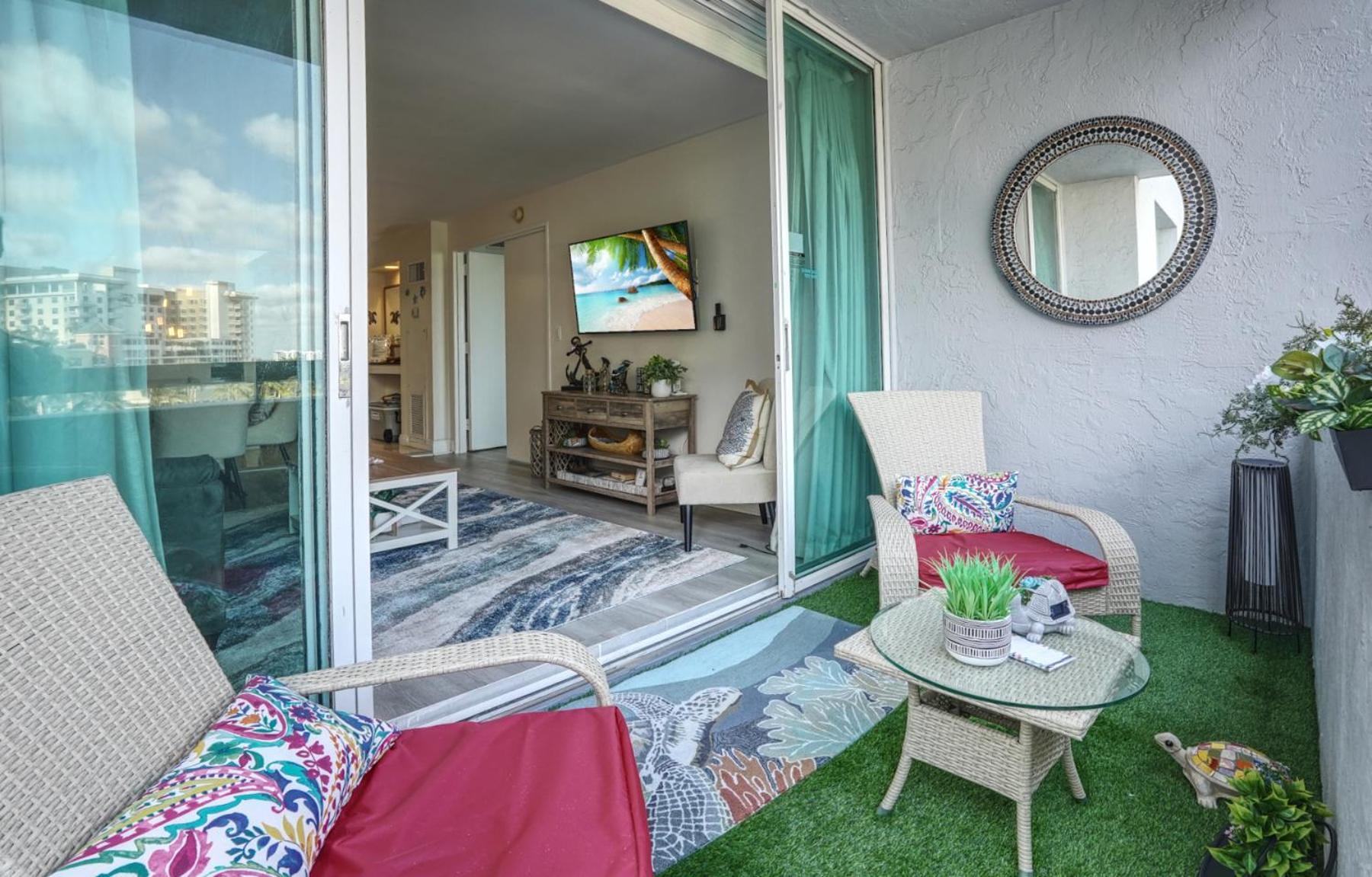 Hotel Galleryone Doubletree Hilton Gc Turtle Cove Fort Lauderdale