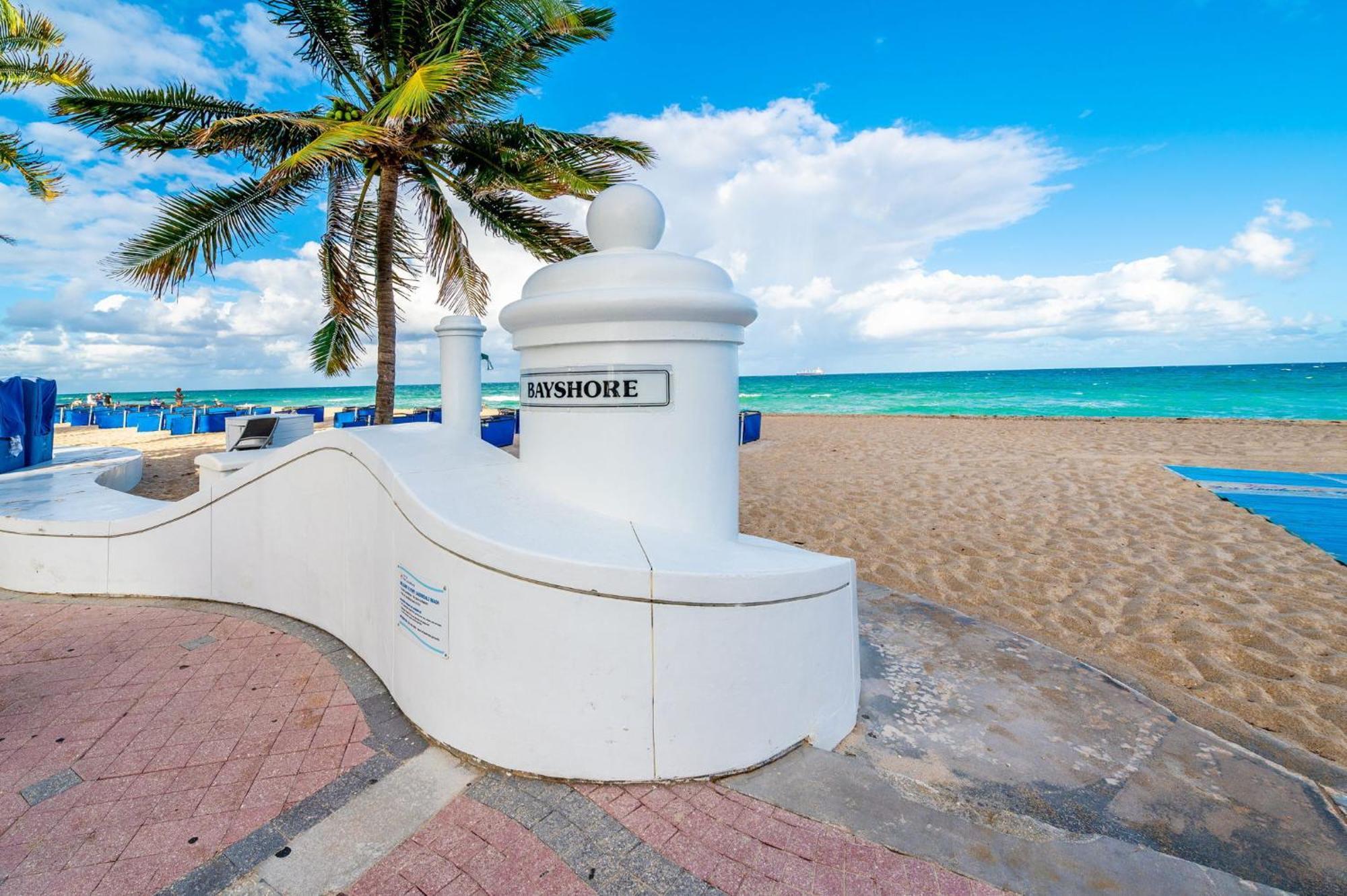 Apartment 16th Floor Luxury 2 Bedroom - Ocean Views & Luxury
