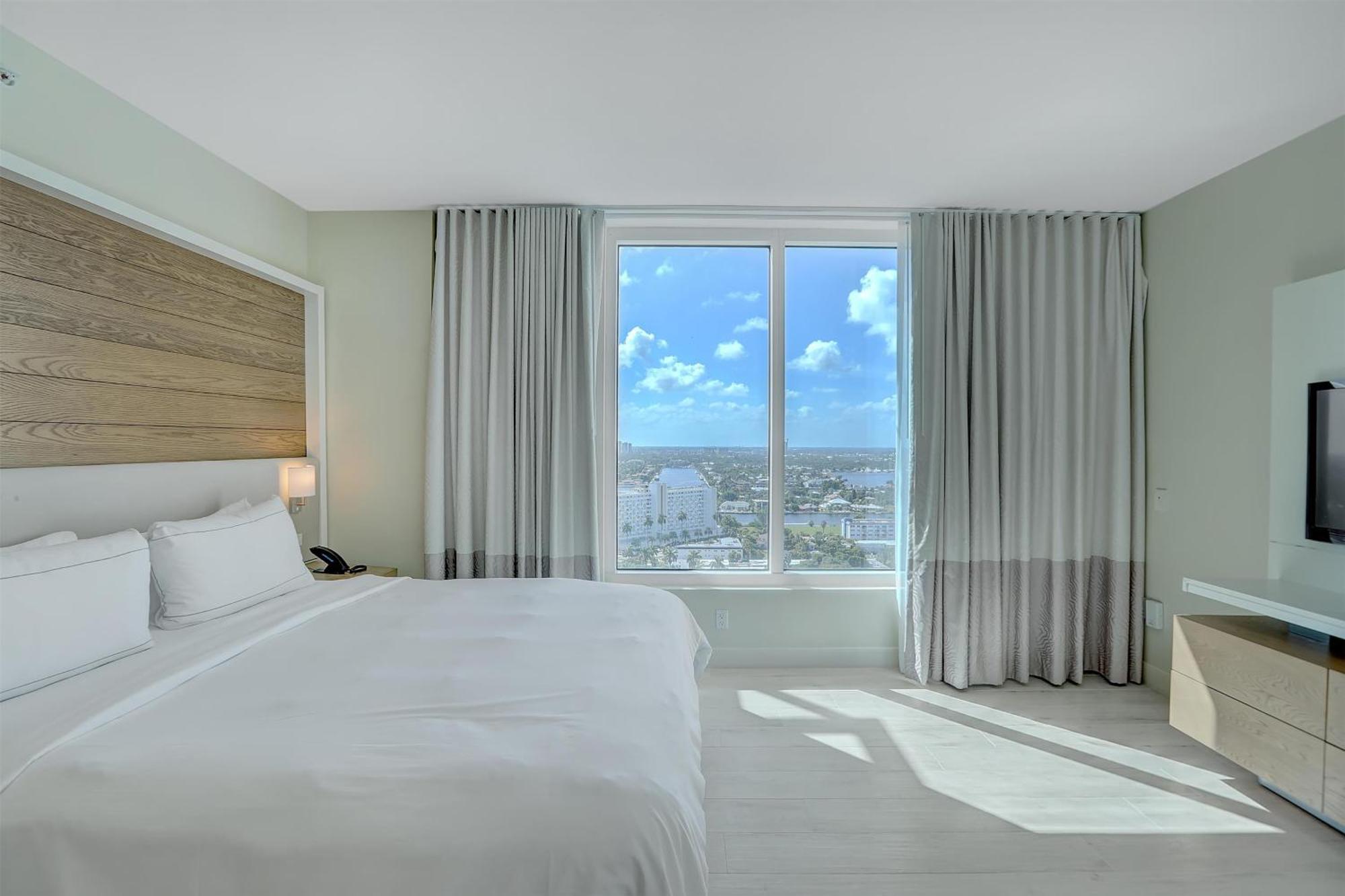 House Lauderdale, A Hilton Fort Lauderdale