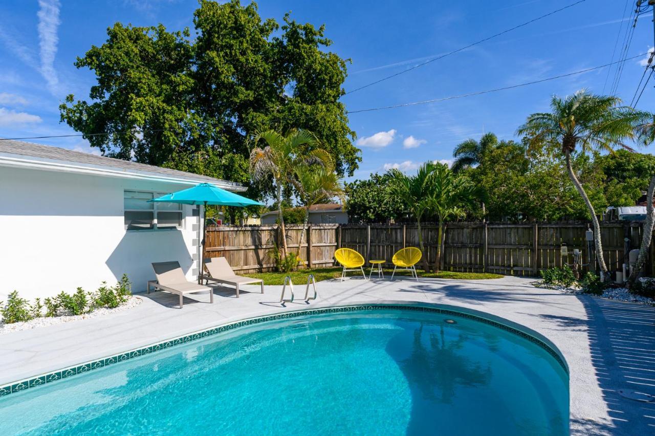 Luxury Casa 4 Bedrooms With Pool & Game 15 Mins To Ocean Fort Lauderdale