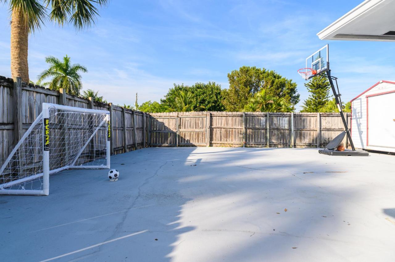 Luxury Casa 4 Bedrooms With Pool & Game 15 Mins To Ocean