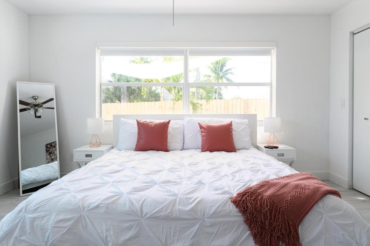 Villa Luxury Casa 4 Bedrooms With Pool & Game 15 Mins To Ocean Fort Lauderdale